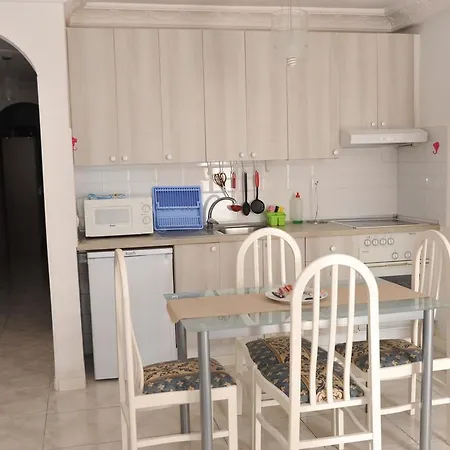 Apartment Amarilla Bay *