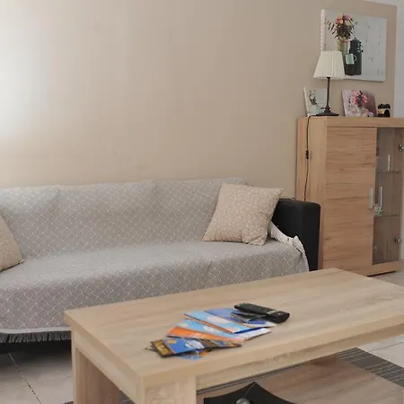 Apartment Amarilla Bay